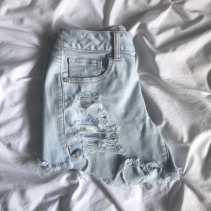 American Eagle Distressed Stretchy Shorts